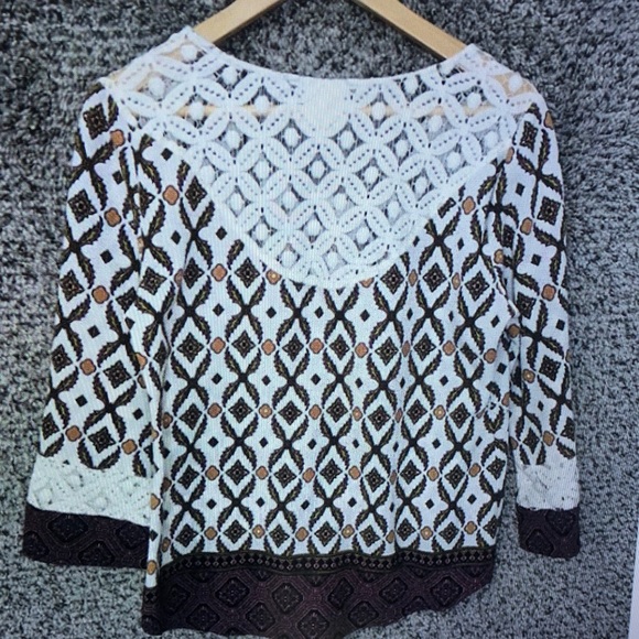 Bohemian Patterned Women's Top - Picture 7 of 7